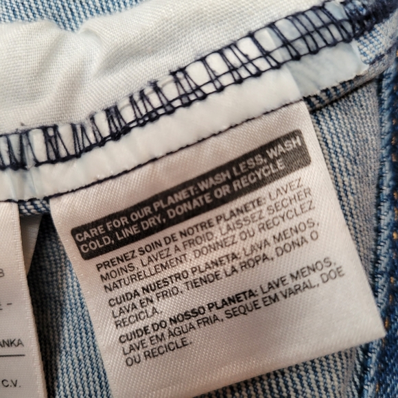 Levi's Women's Jacket Blue Denim Jean Button Up Outdoors Coat ,size Medi… - Picture 8 of 9